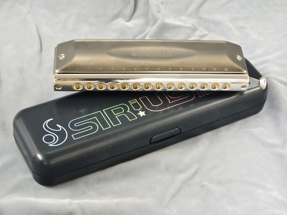 SUZUKI SIRIUS S-56S/C (14穴) 【クロマチックハーモニカ 